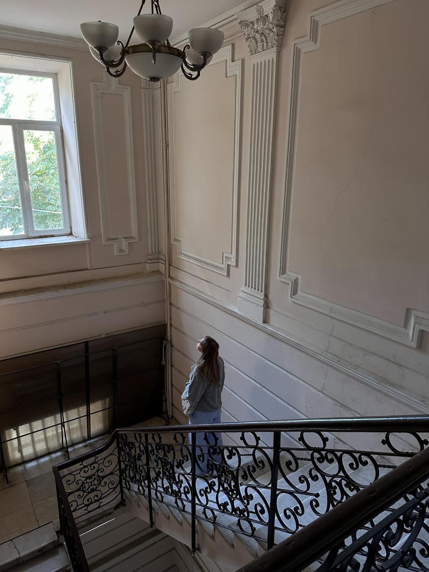 White Door Mansard Heart Of 2 Apartament Odessa